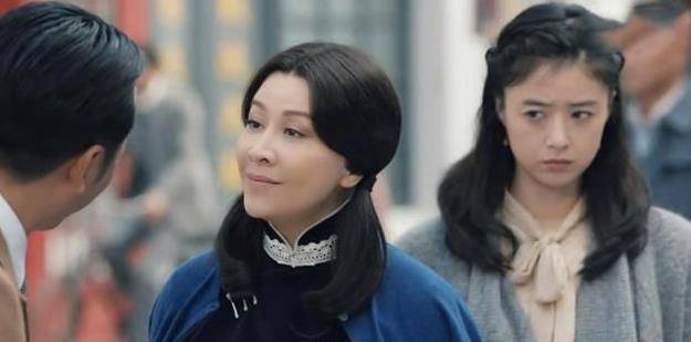 原创装嫩的中年女演员,观众还买账吗?