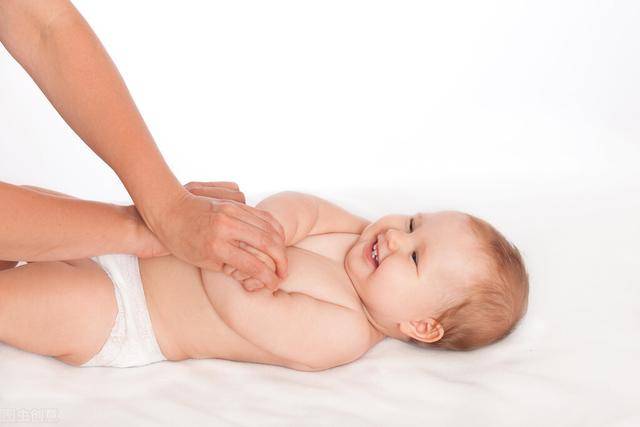 多吃什么可以促进胸部发育 90c7f8df78f54bba91860192f87025ee.jpeg