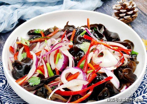 木耳洋葱怎么凉调 0082b5695ddc4a0296b41e8f5f91ae22.jpeg