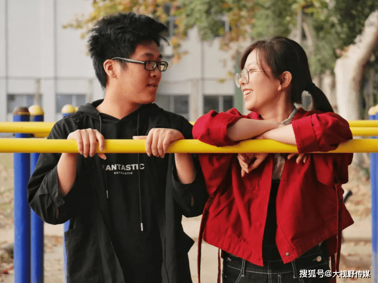 他们就是数学与统计学院2017级信息与计算科学专业的学生 汤天宇和 周