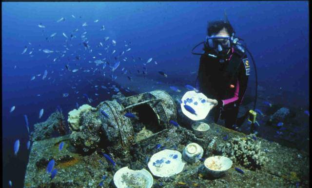 世界上最大的船沉没 142dfdce36e14be8bc5a293b178e0568.jpeg