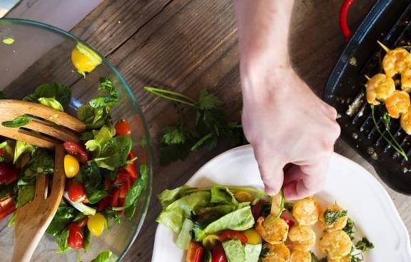 减肥最有效的方法不吃晚饭 c74557cc5d9946f1aa61c06525537607.jpeg