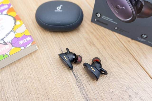 高品质音乐耳机评测 75f43b9f76e4437a9fe1d2ca850ac804.jpeg