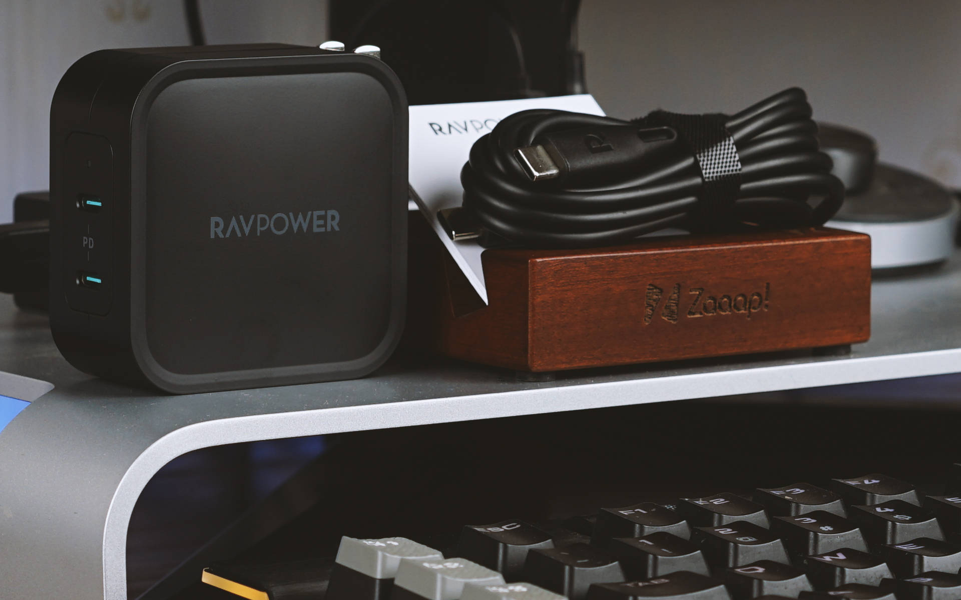 Type-C|90W急速快充！RAVPower 90W充电器体验!