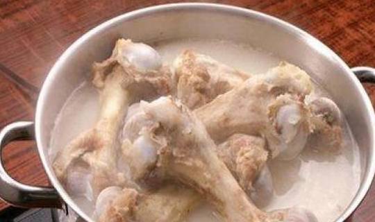 咋样炖猪骨头 21acaf5da9d642879ebc5fa4e33ecc66.jpeg