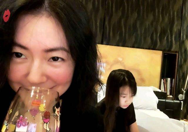 小S老公劣迹班班她却频频维护不肯承认?