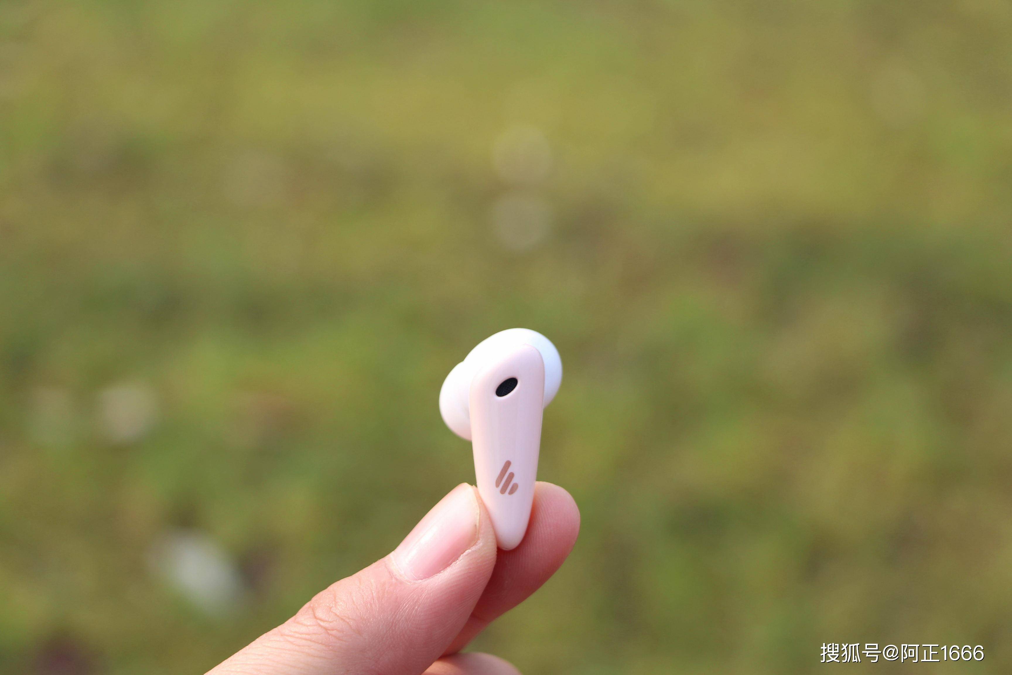 知了耳机猜成语_知了简笔画(2)