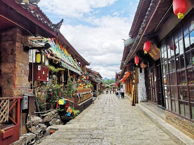 云南旅游攻略丽江古城 f17ddd1d5ce44909853699a83273758e.jpeg