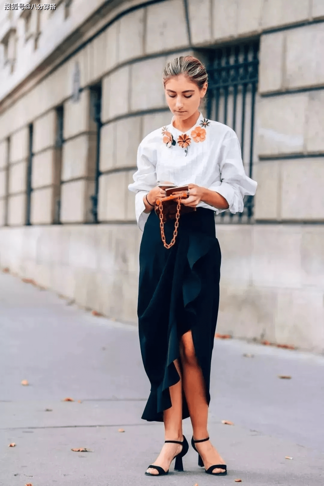 时尚穿搭图片大全简单 eca8664983894dc9ab35f86640fed911.png