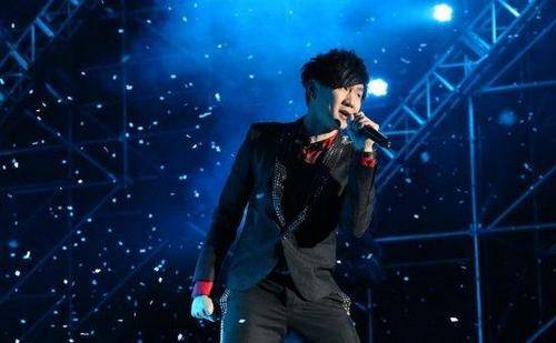 林俊杰歌曲合集无缝衔接 917e50d3ebaf4c6a87464a416ff83946.jpeg