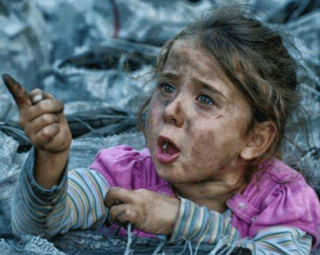 叙利亚难民小女孩照片