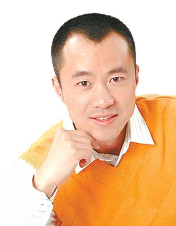 两鬓斑白是什么原因造成的 92c372580dea4892b89dc795c465f627.jpeg