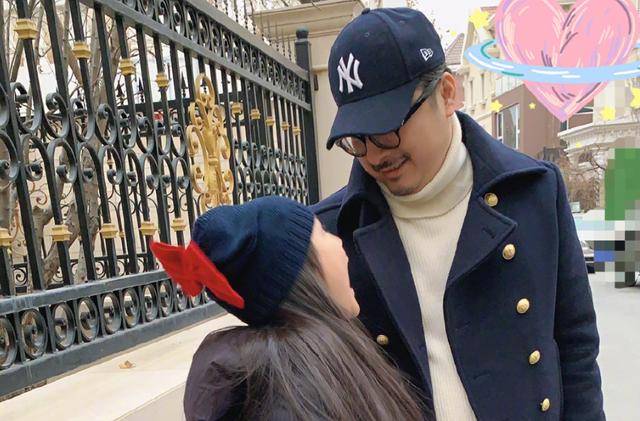 李湘晒老公女儿近照，11岁王诗龄身高到爸爸下巴