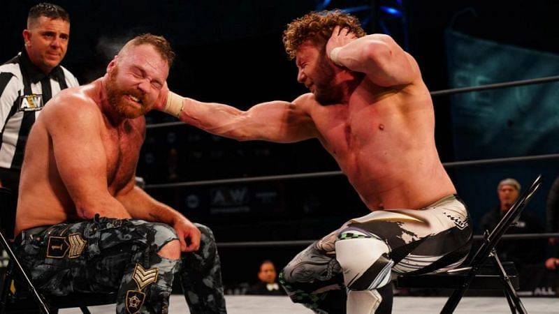 wwe老总_wwe老总西装图片(3)