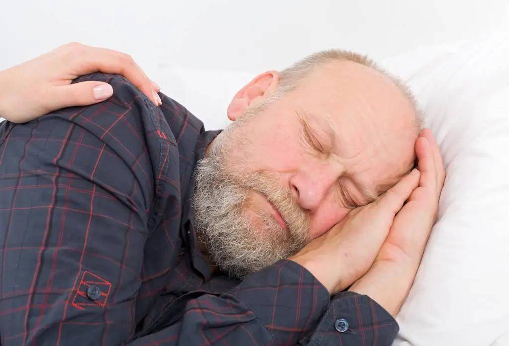 中老年人如何提高和保证睡眠质量？