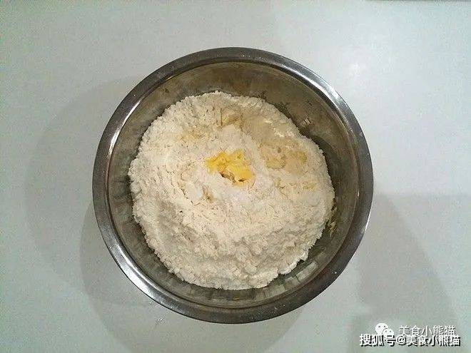 【火狐电竞官网】
手把手教你做法国烘焙教程:颜值超高又好吃的烤苹果饼 口感超好(图14) 【火狐电竞官网】
手把手教你做法国烘焙教程:颜值超高又好吃的烤苹果饼 口感超好(图14)