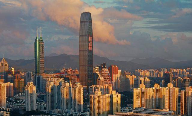 深圳直gdp_深圳历年gdp(3)