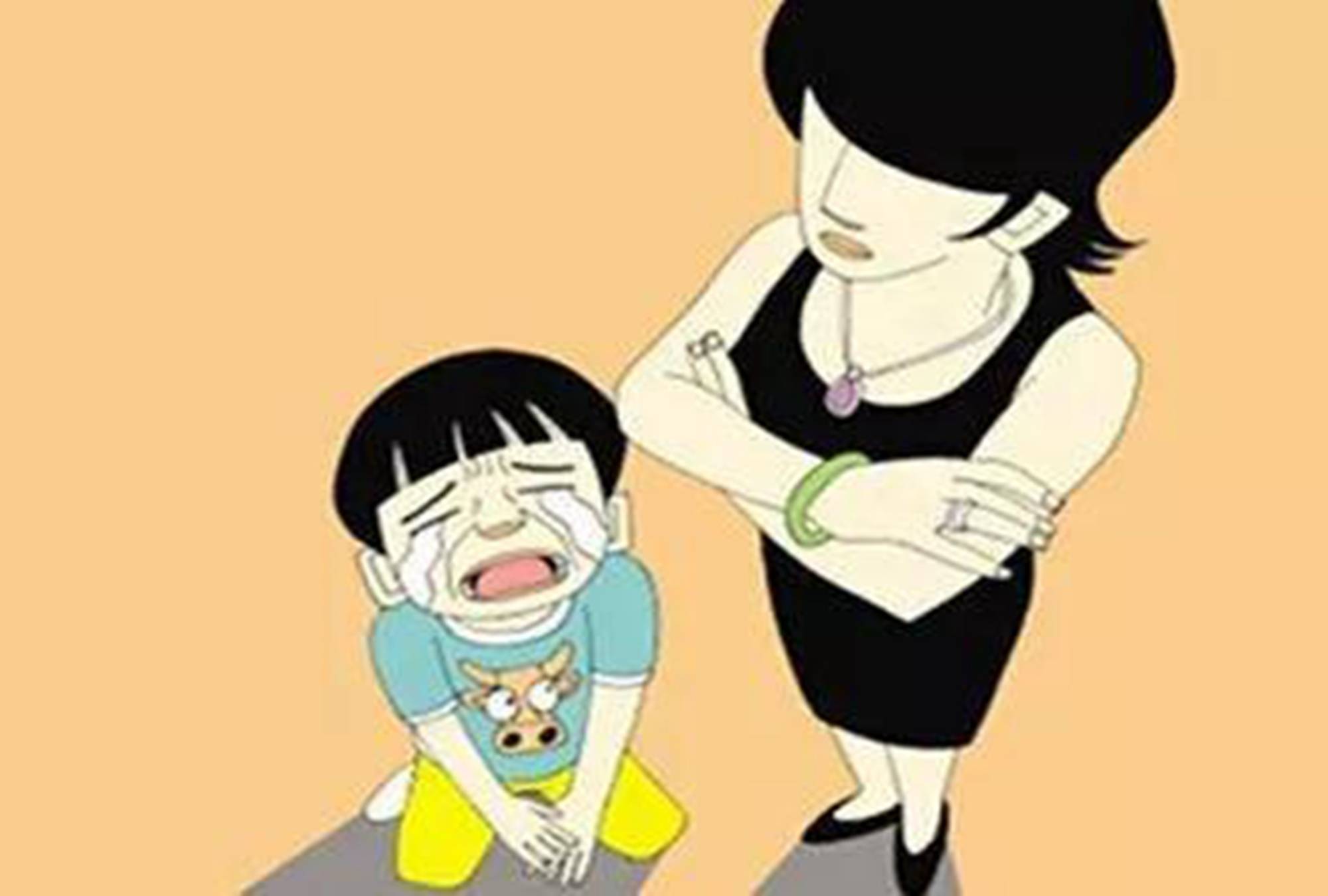 公众场合熊孩子撒泼耍赖号啕大哭,父母"吃瓜"直言:小把戏而已
