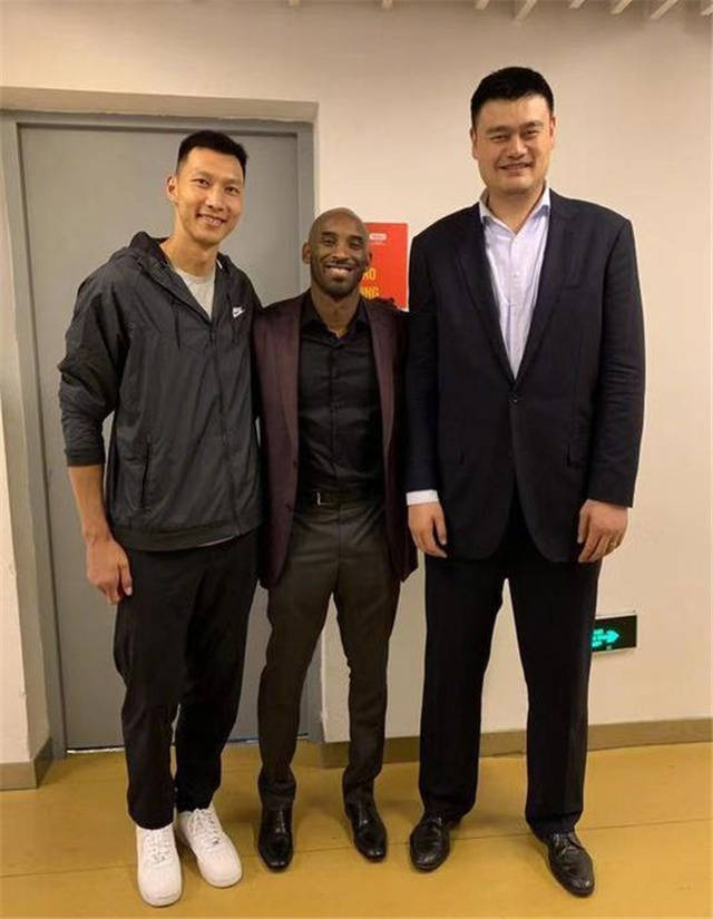 姚明出席CBA新赛季发布会强调青训改革推动篮球基层发展