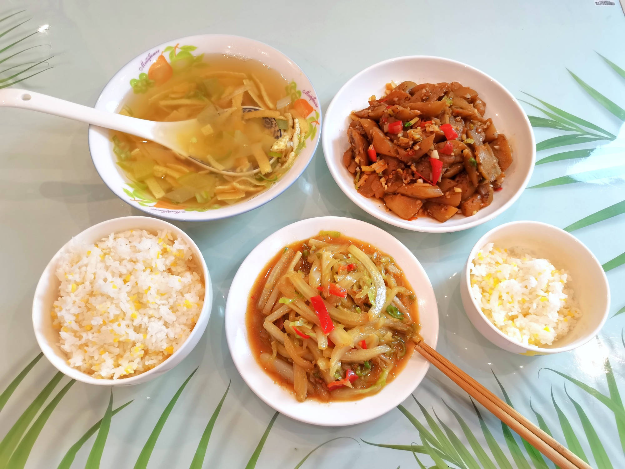 鸡蛋炒大米怎么炒好吃 54484aaa6ce644c8801fc286acdd2e60.jpeg