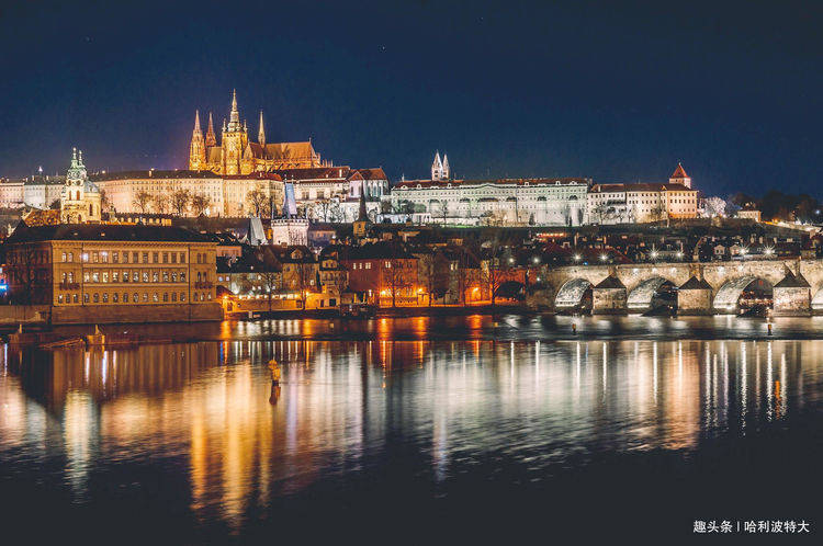 欧洲跨年旅行之前，花2分钟了解一下欧洲之心布拉格的9大亮点！