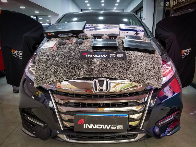 播放金曲本田奥德赛汽车音响改装中国hivi DX-365三分频