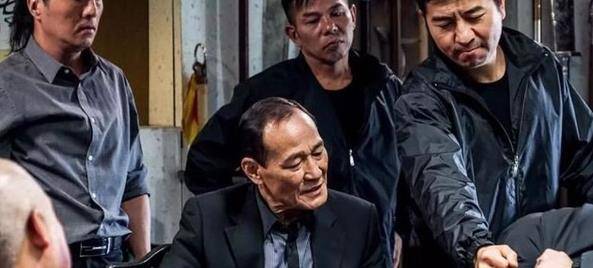 港圈大佬陈惠敏:当过警察混过帮派,告诫年轻人最应该珍惜当下