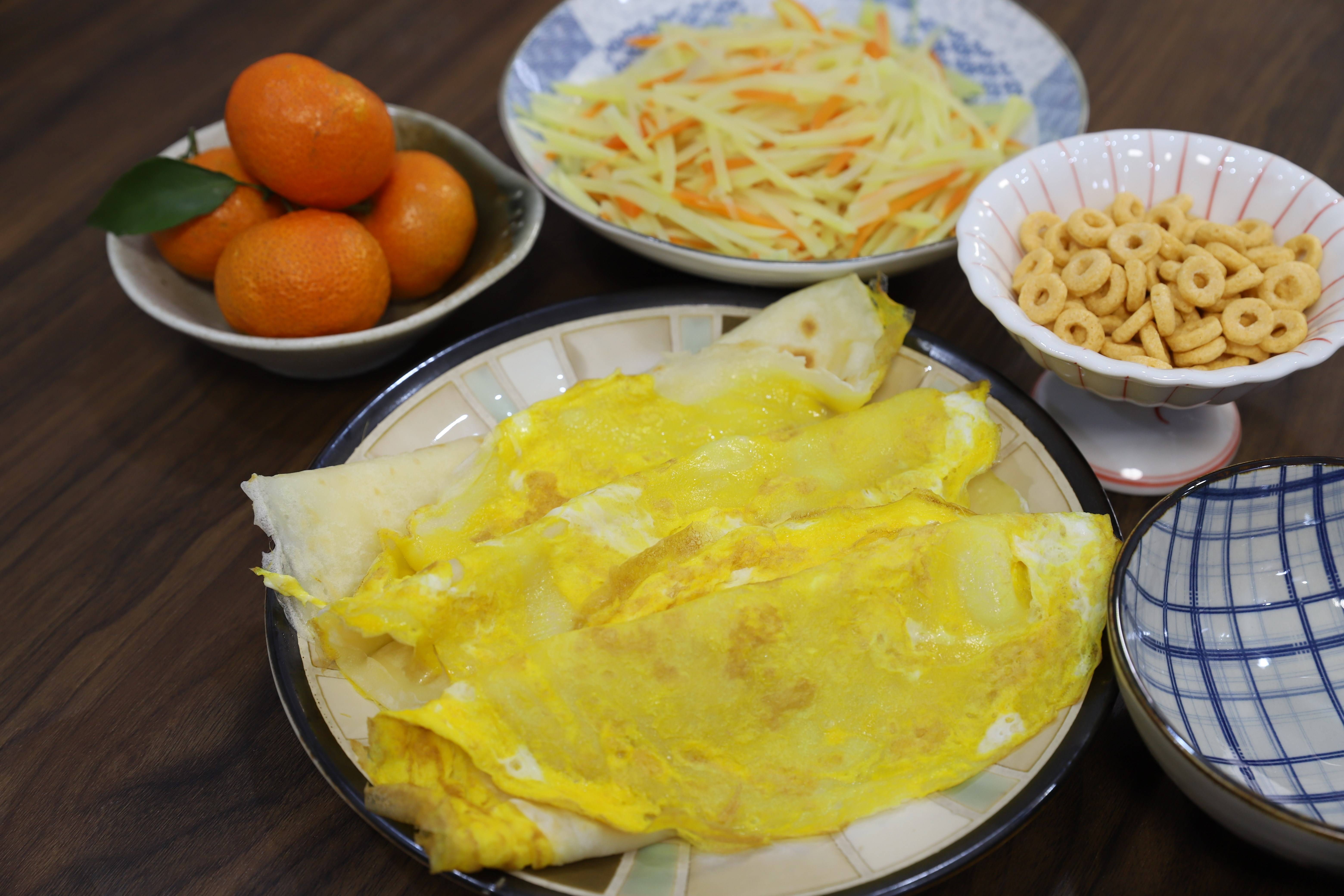 疯狂猜成语一个炸蛋和一个碗_疯狂猜成语的字和箭头