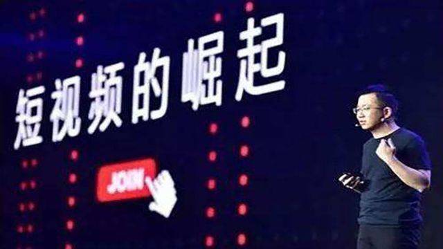 我们可以在腾讯,百度,爱奇艺,等一些相关的视频平台上面搜索下载,把