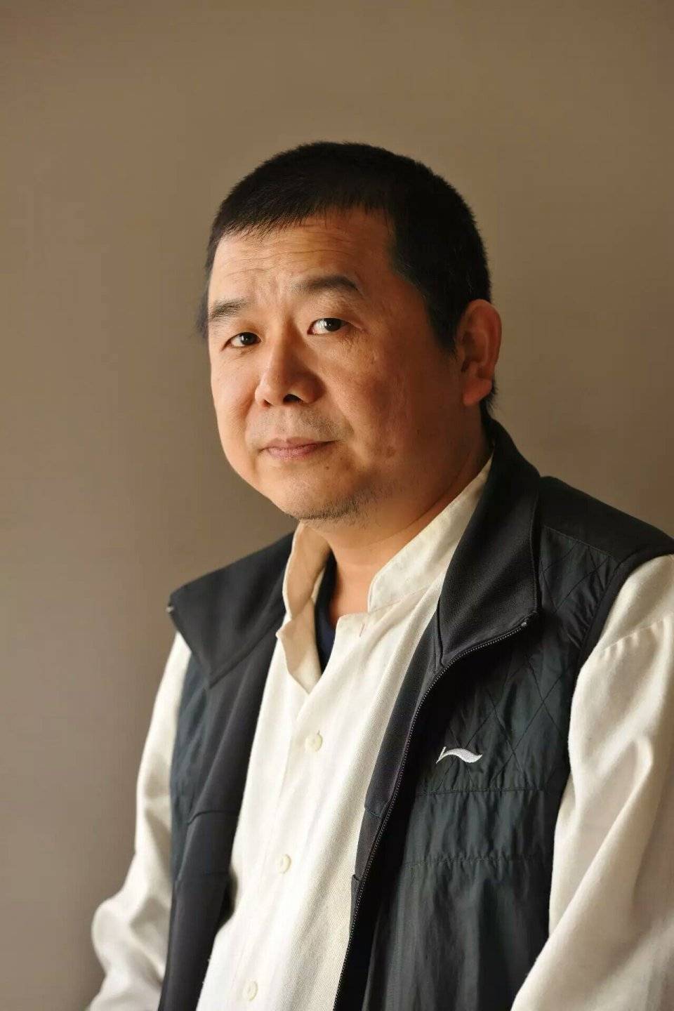 画笔绘故园青绿点山水画家易伟雄的坚守