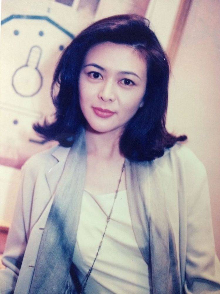 十三姨是什么人 f65b0fc1a4ee4d48b473aeea4b9013b1.jpeg