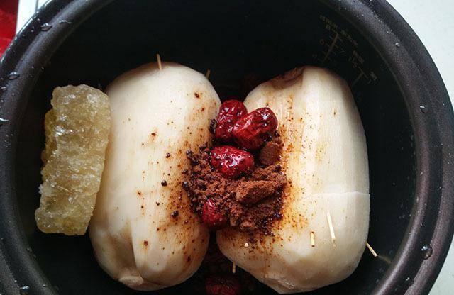 藕和糯米怎么煮 69c236b6a3884ef8882001456561195f.jpeg