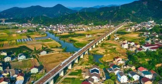 浙江gdp第一的县_浙江大学(3)