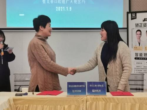 郑州有多少人口2021_郑州人口分布图(3)