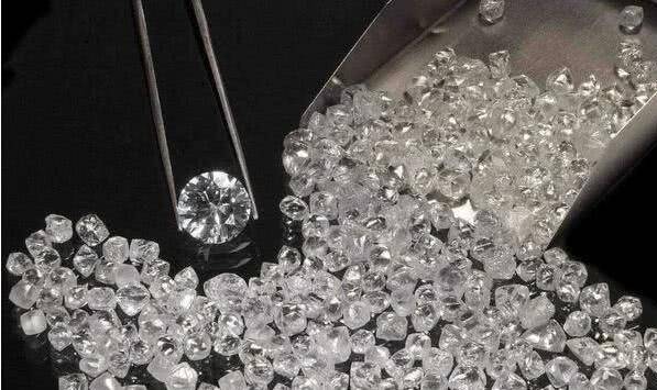 非洲特产大钻石卖的便宜，却有很少游客会买，这是为什么呢？