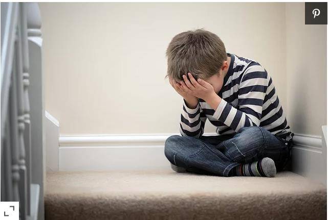 原创儿童抑郁症:如何识别症状并得到治疗