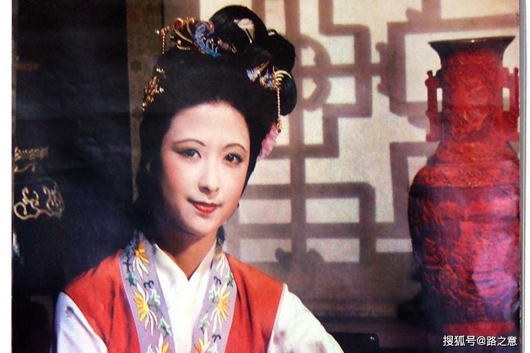 原创红楼二尤:同样的家世遭遇,不同的人物性格,最终悲哀的结局