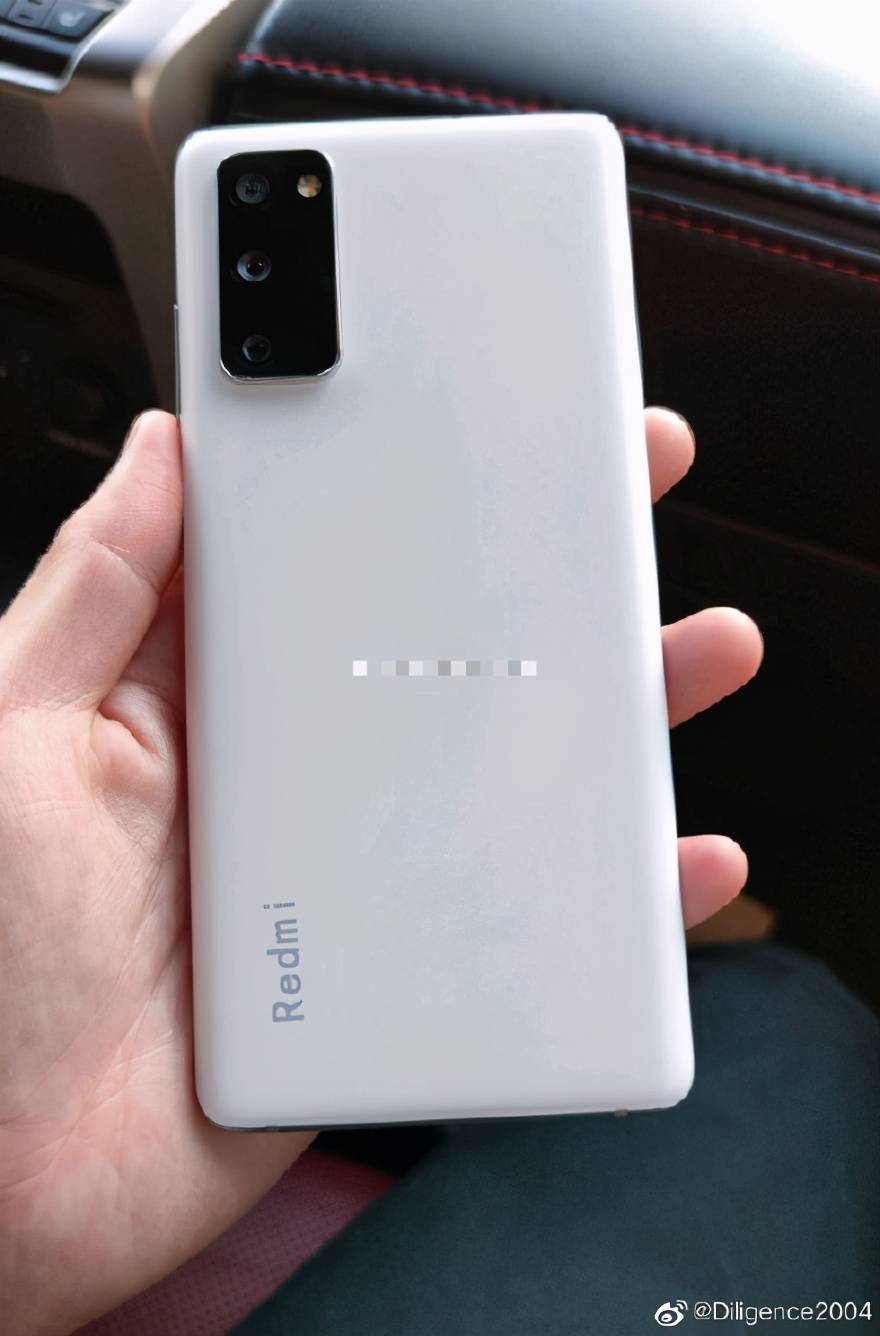 红米k40pro真机上手:背刺小米11?