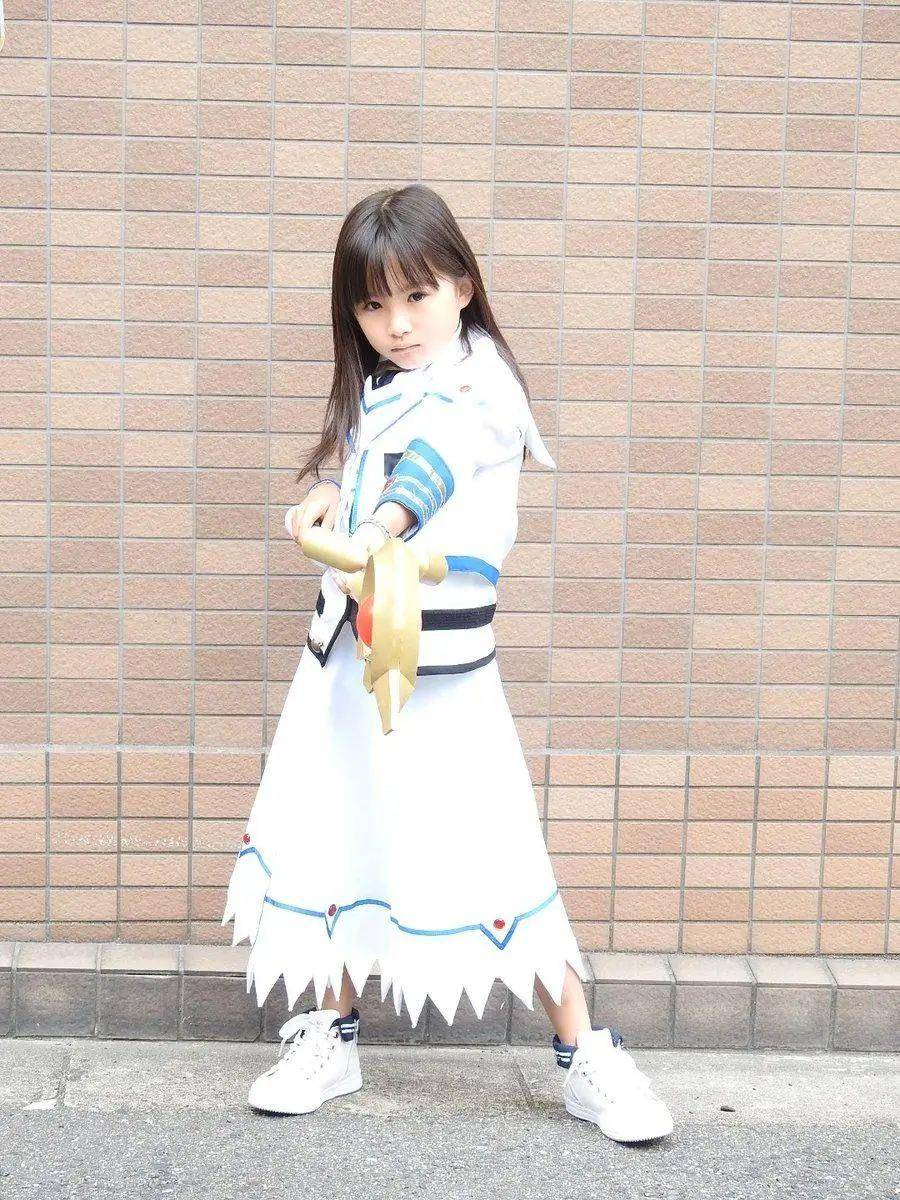 cosplay小学生角色,cosplay瑶的化妆 先把目光聚集到一位"真"小学生coserほわ身上吧