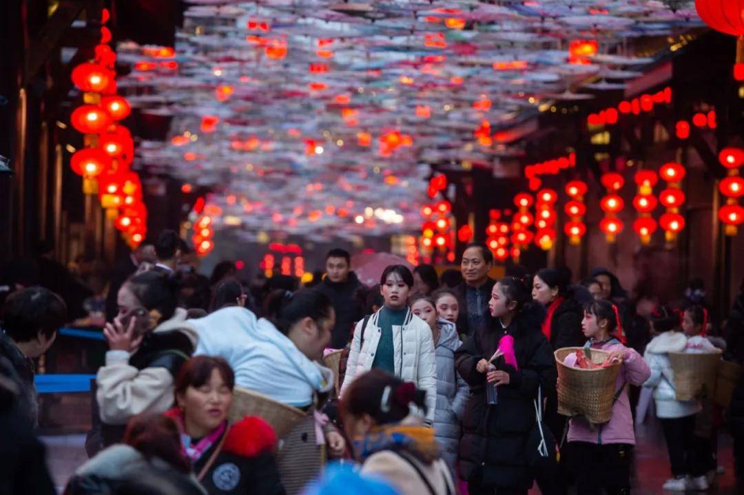 文旅场景赋能商业新格局织金水乡平远古镇粘性经济创造商业新能量