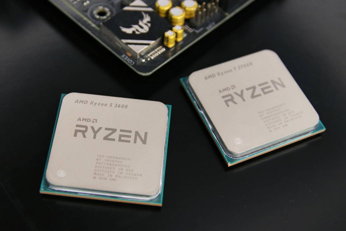 再加上不锁频的设定,有兴趣的玩家可以利用专属的ryzen master工具从