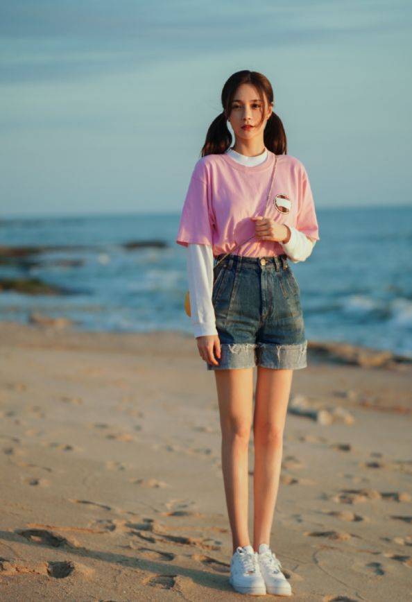 脚脖子短有多吃亏?看沈梦辰踩上15厘米香烟鞋,网友太