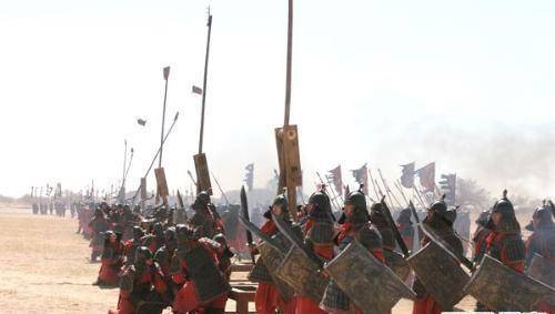 从"伍"到"绞监候",古代战争残酷,为什么士兵不敢逃跑?