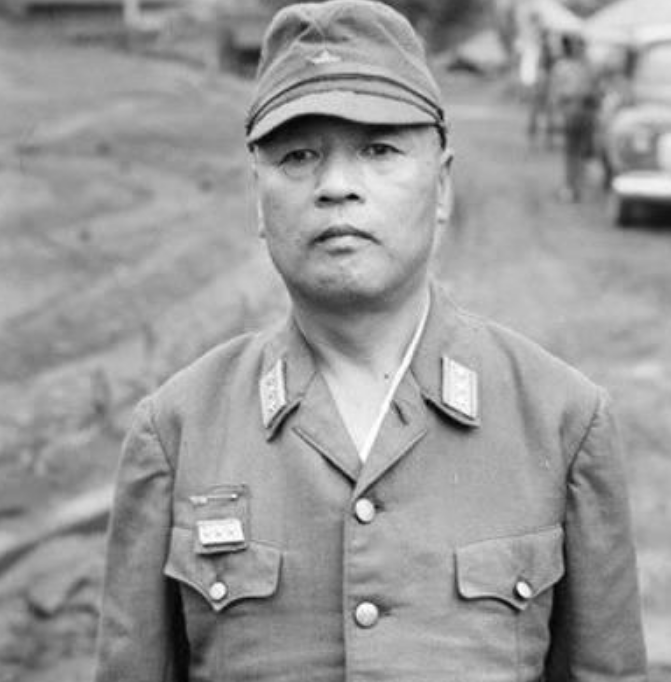 他是二战中日军的高级将领,擅长瓦解敌军内部,战时还不忘搞副业