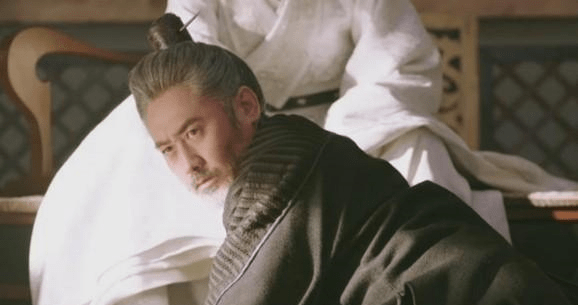 原创曹操看出司马懿有鹰视狼顾之相,为什么不趁早除掉他以绝后患?