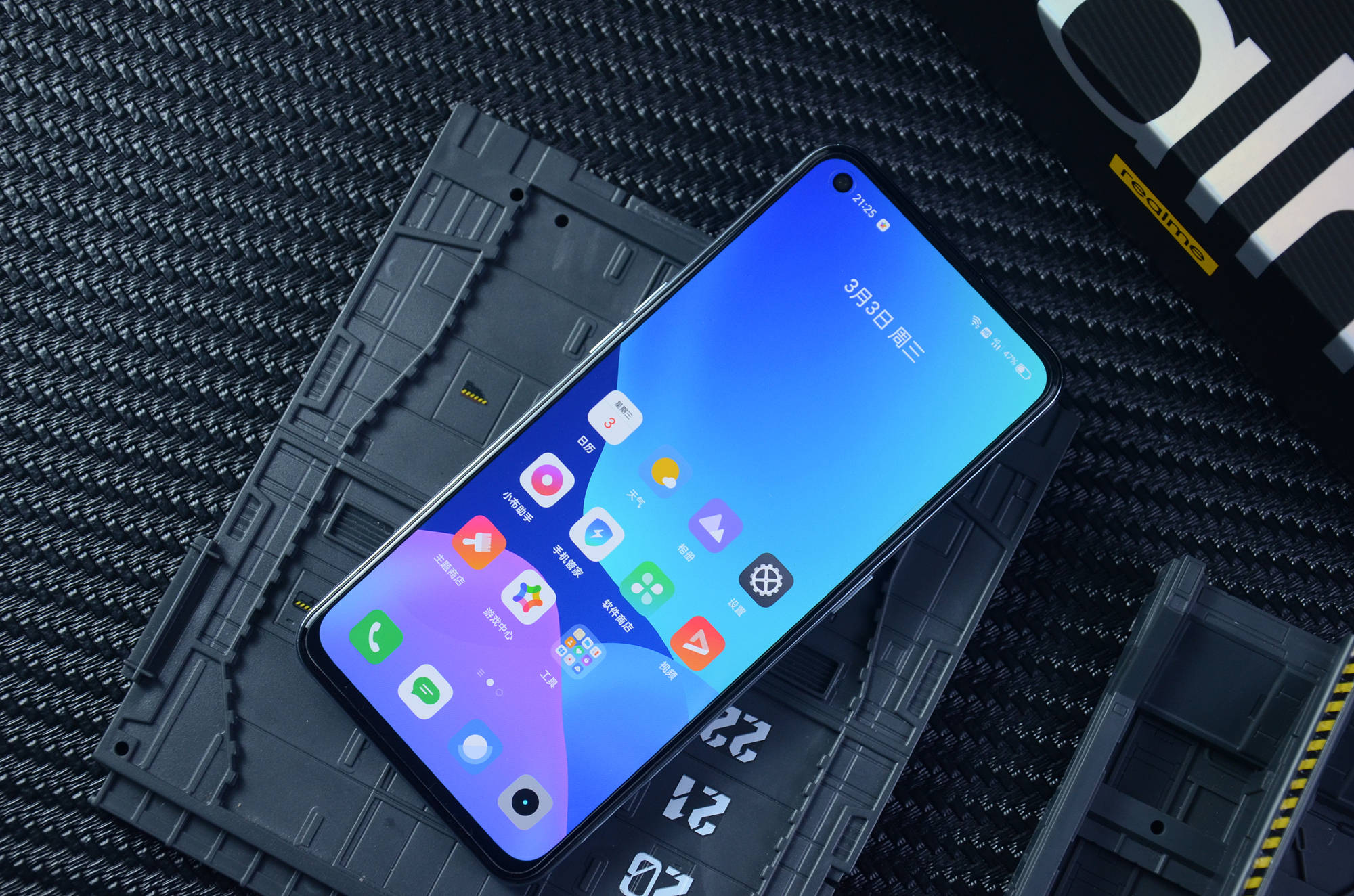 realme真我gt评测骁龙888屏下指纹仅2799元