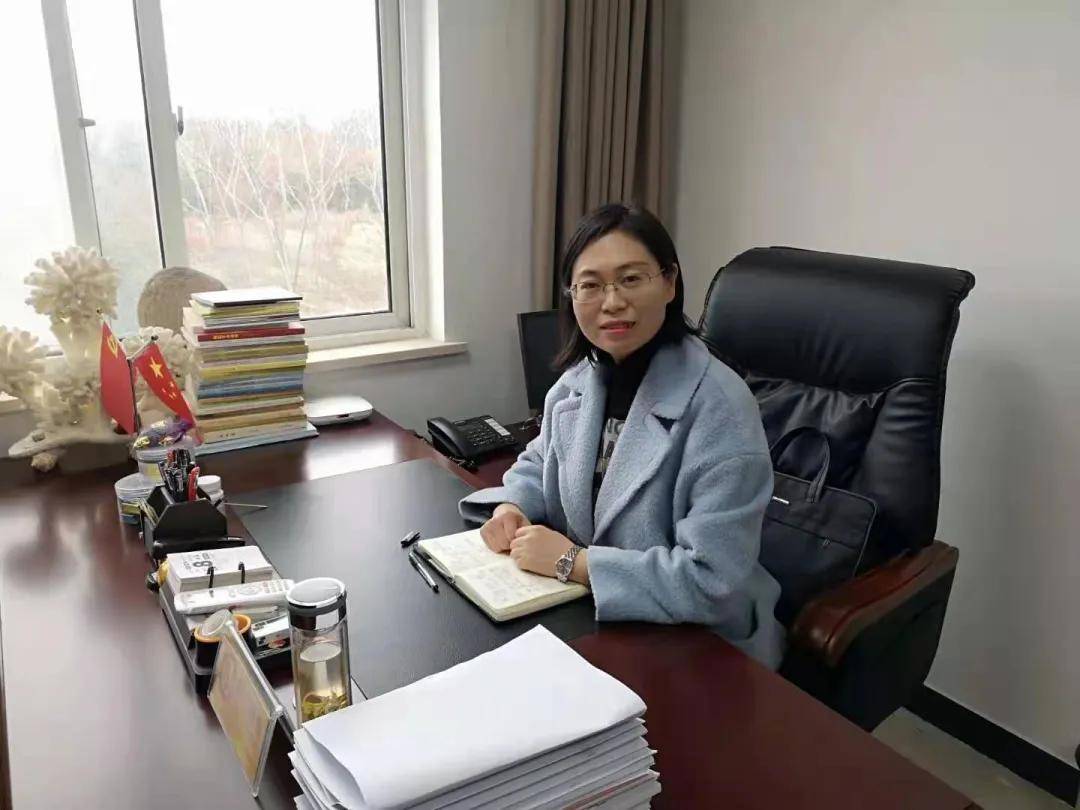 河南亚盛电气有限责任公司工会主席 周红霞 河南省南阳市桐柏县 化工