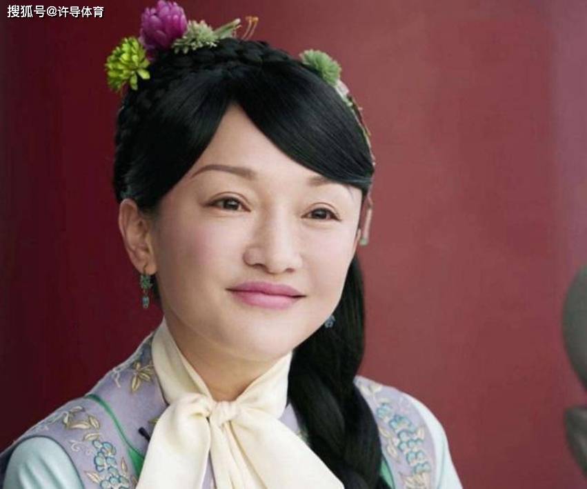 周迅  