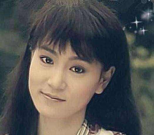 这也让刘雪华成了琼瑶电视剧中悲情女主角的专业户
