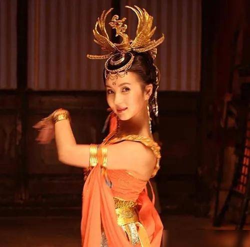 "万人迷"陈好在《大敦煌》中饰演梅朵,是于阗小公主,敦煌第一美女.